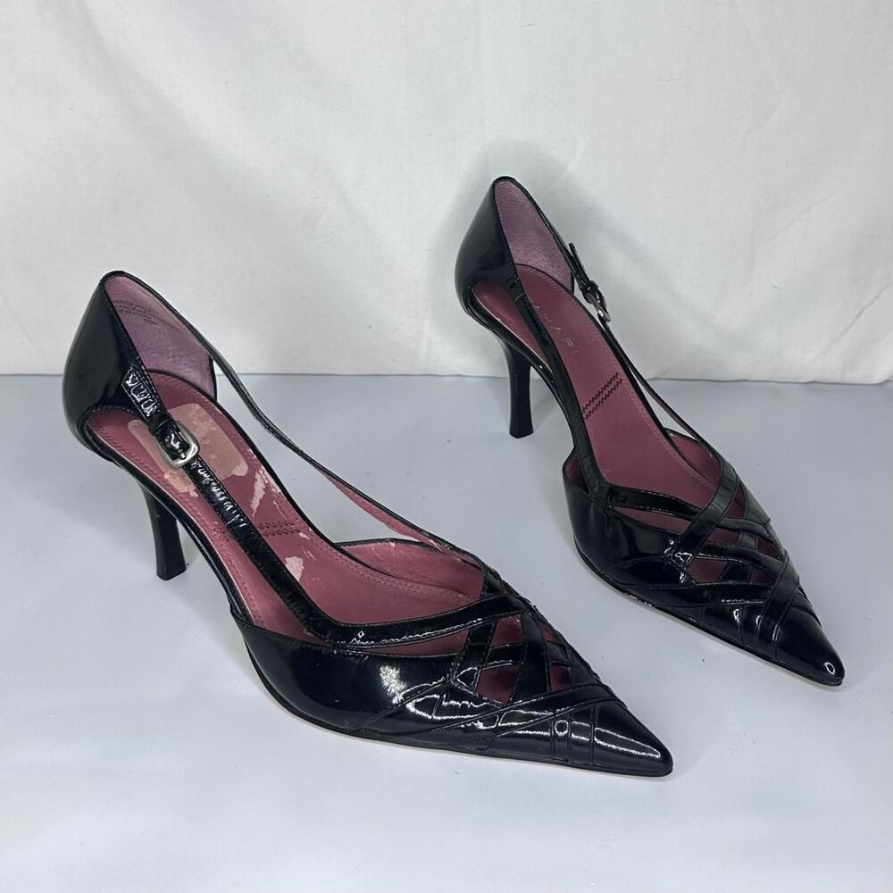Elie-tahari Women's Black Courts